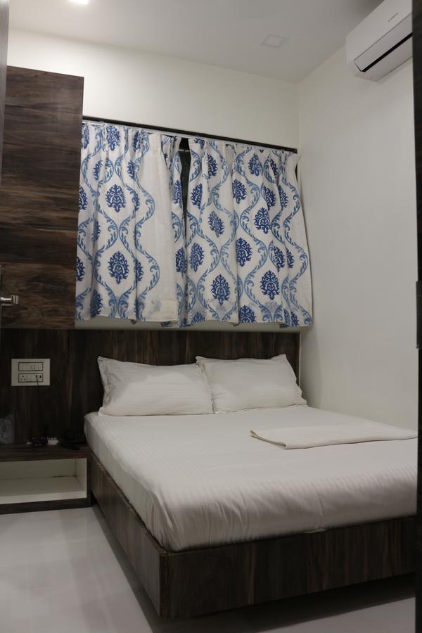 Hotel Voxton Mira-Bhayandar 外观 照片